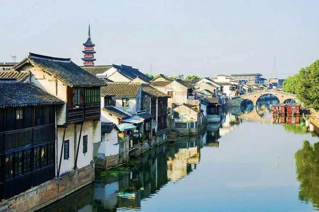 层层恐惧