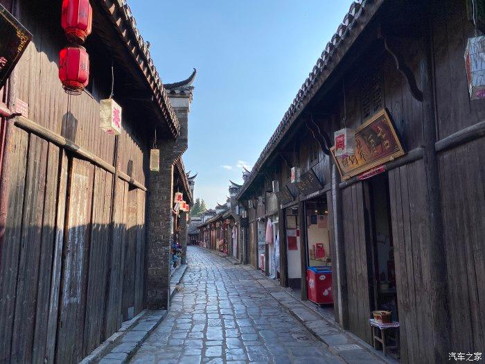 私立跟公立学校哪个好游戏画面